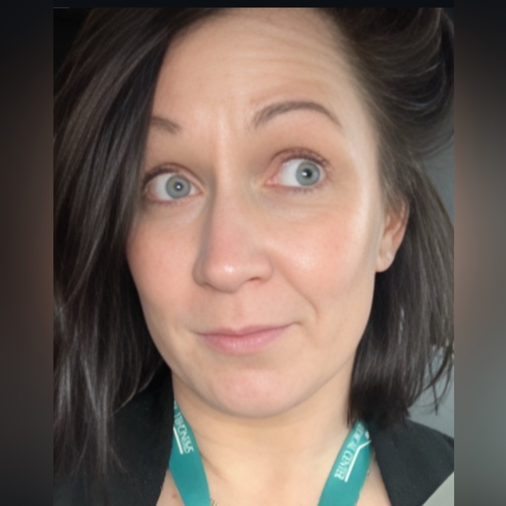 Meet your Posher, Mackenzie